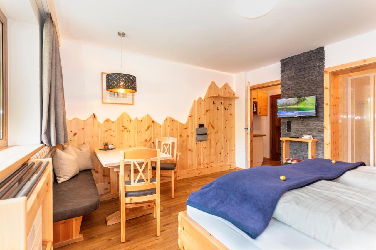 Apartment Gaestehaus Luggau Rauris Exteriör bild